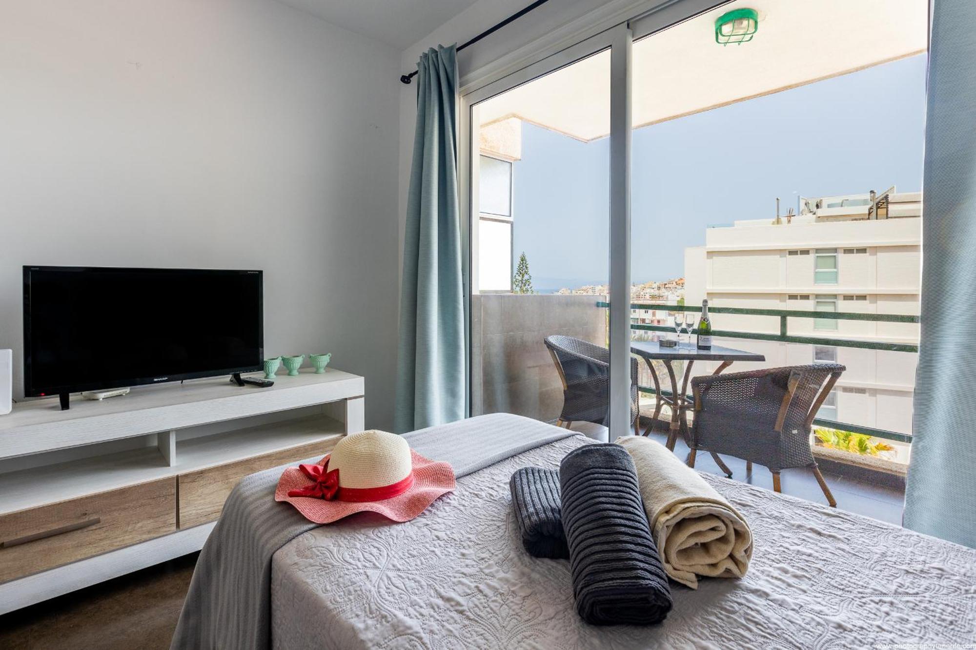 603 Comodoro Studio Beach Front Los Cristianos  Exterior photo