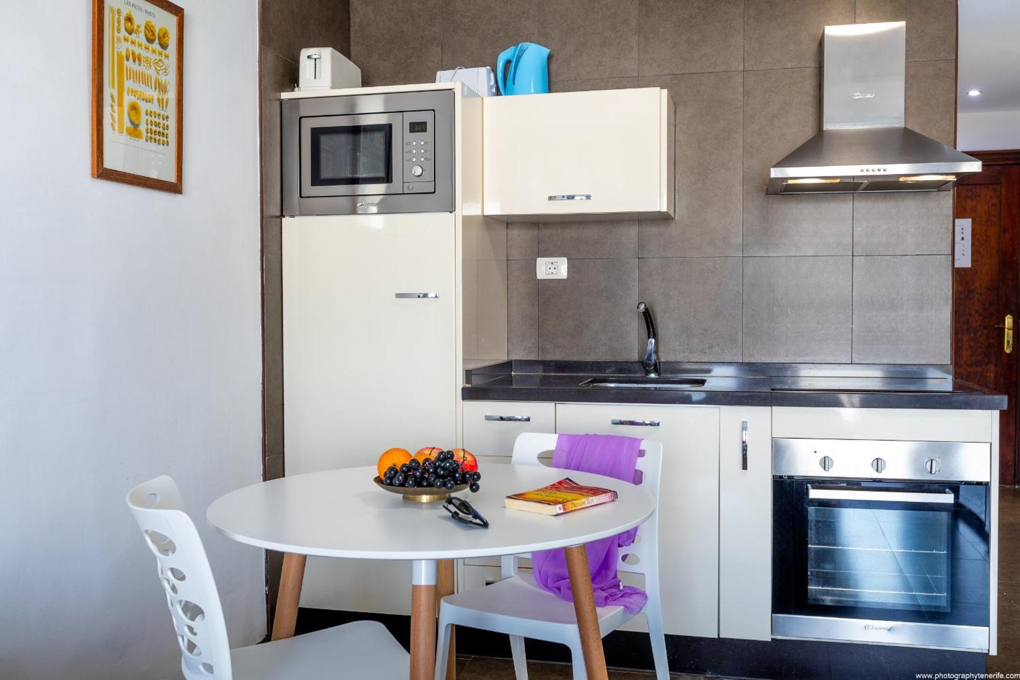 603 Comodoro Studio Beach Front Los Cristianos  Exterior photo