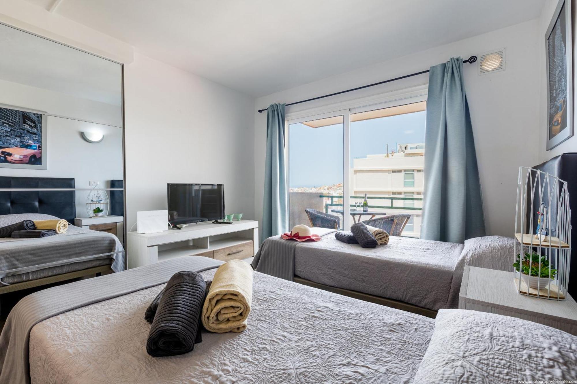 603 Comodoro Studio Beach Front Los Cristianos  Exterior photo