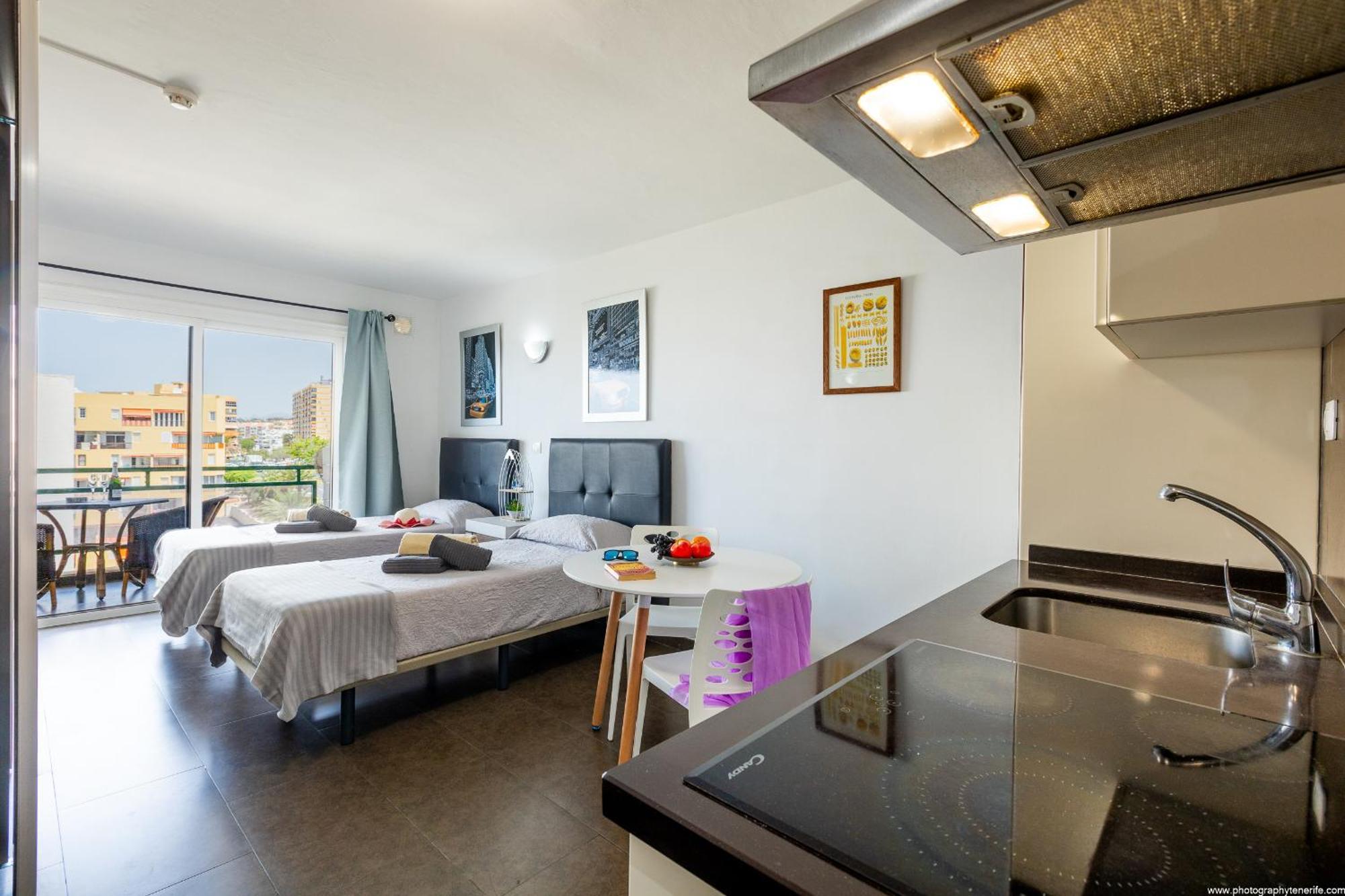 603 Comodoro Studio Beach Front Los Cristianos  Exterior photo